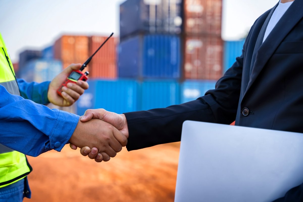 The Role of Collaboration in Reverse Logistics.